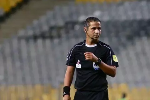 طلب التهنئة على دور لم يقم به.. ما حقيقة مشاركة الحكم محمود عاشور في نهائي الأولمبياد؟